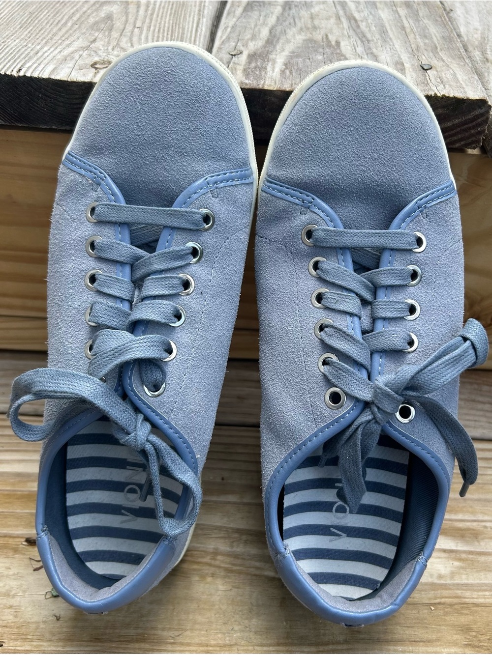 Vionic Brinley VS339 Blue Suede Sneakers Women 8.5 Wide Orthotic Comfort